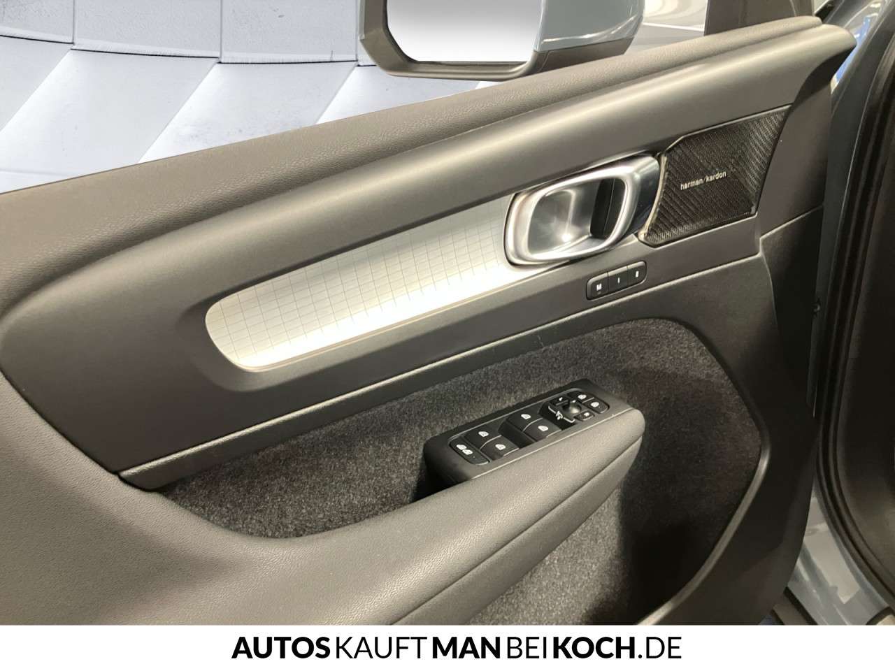 Fahrzeugbild eines Volvo XC40
