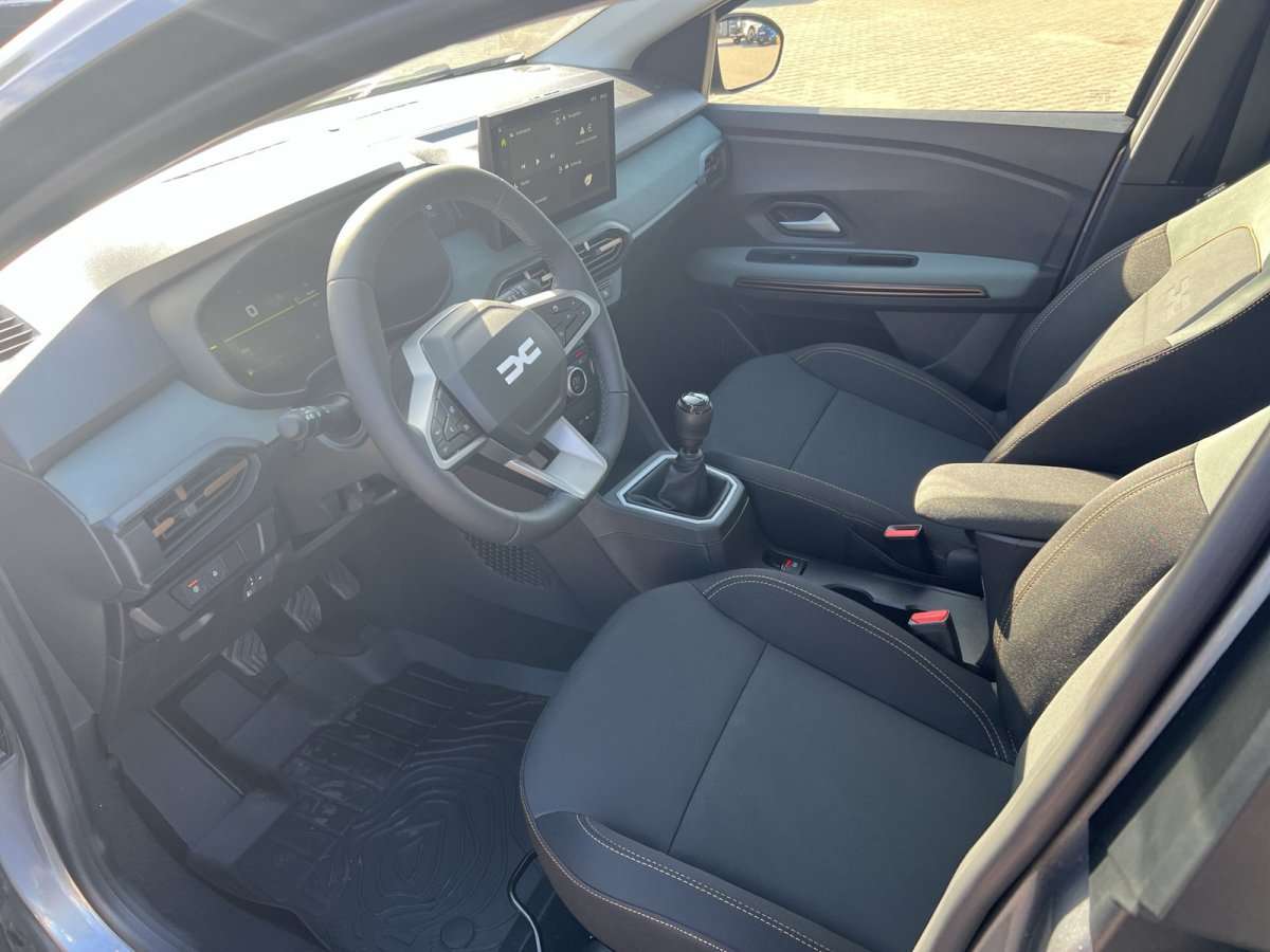 Fahrzeugbild eines Dacia Sandero