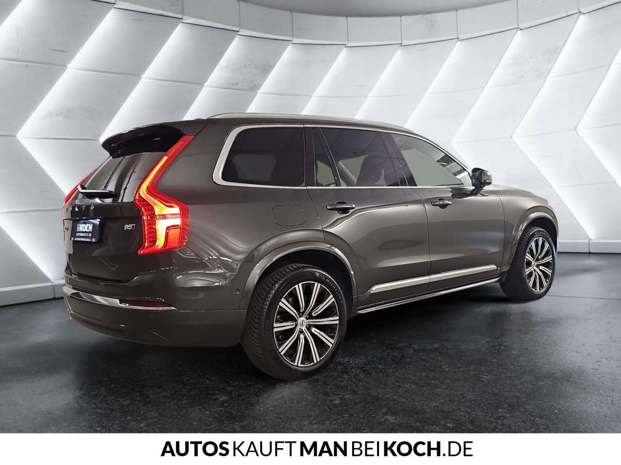 Fahrzeugbild eines Volvo XC90
