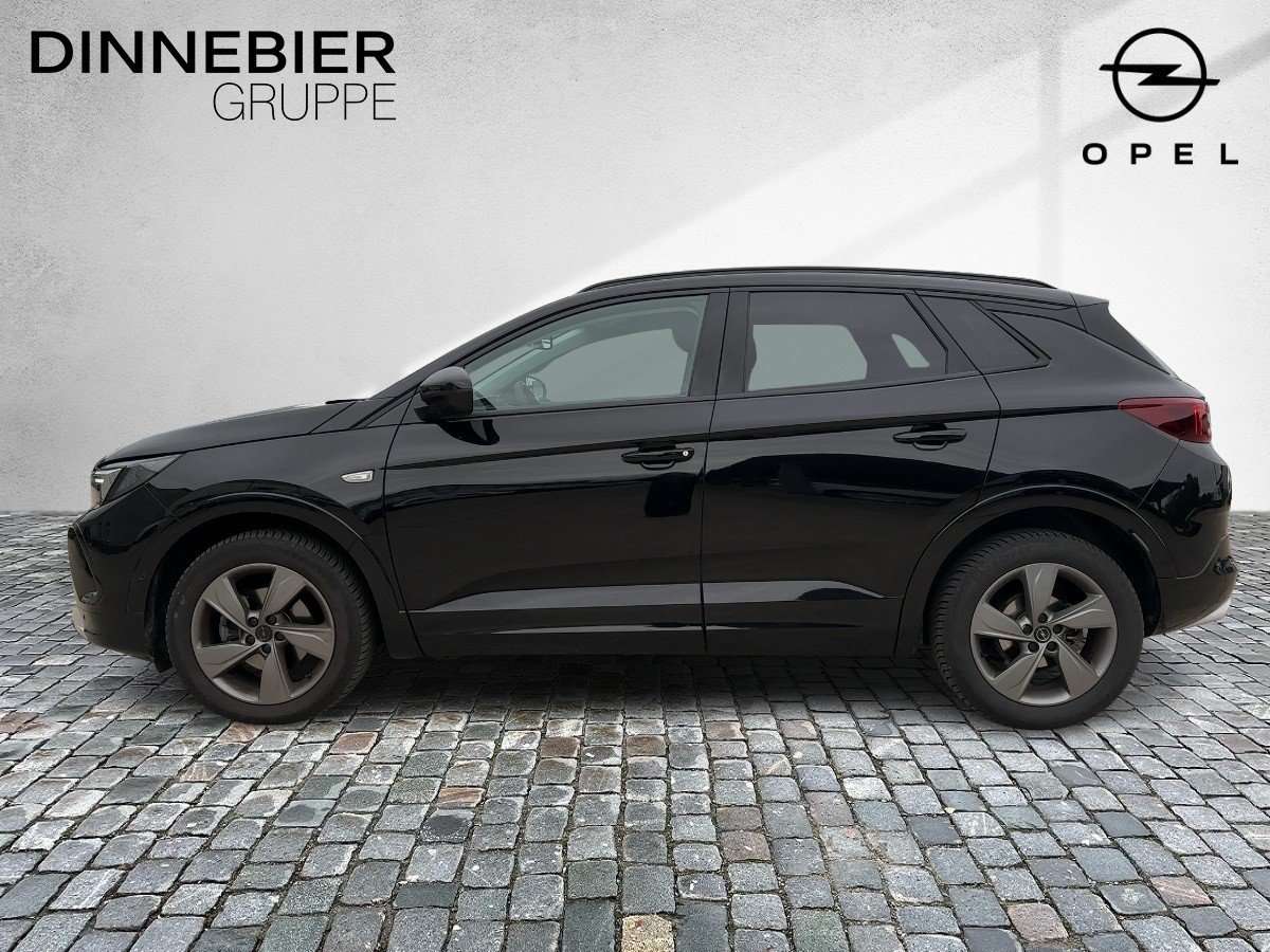 Fahrzeugbild eines Opel Grandland X