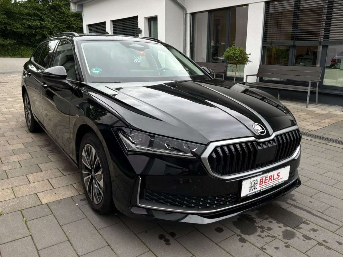 Fahrzeugbild eines Skoda Superb
