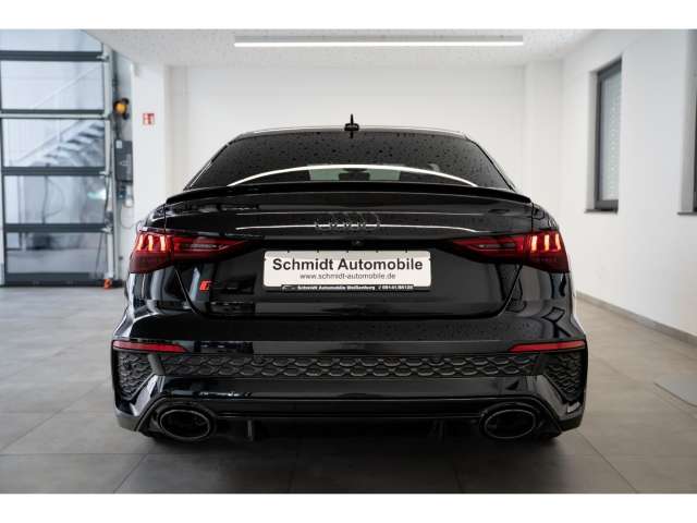 Fahrzeugbild eines Audi RS3