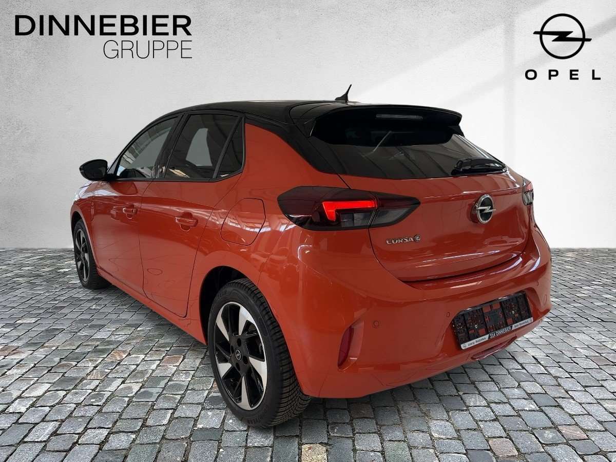 Fahrzeugbild eines Opel Corsa