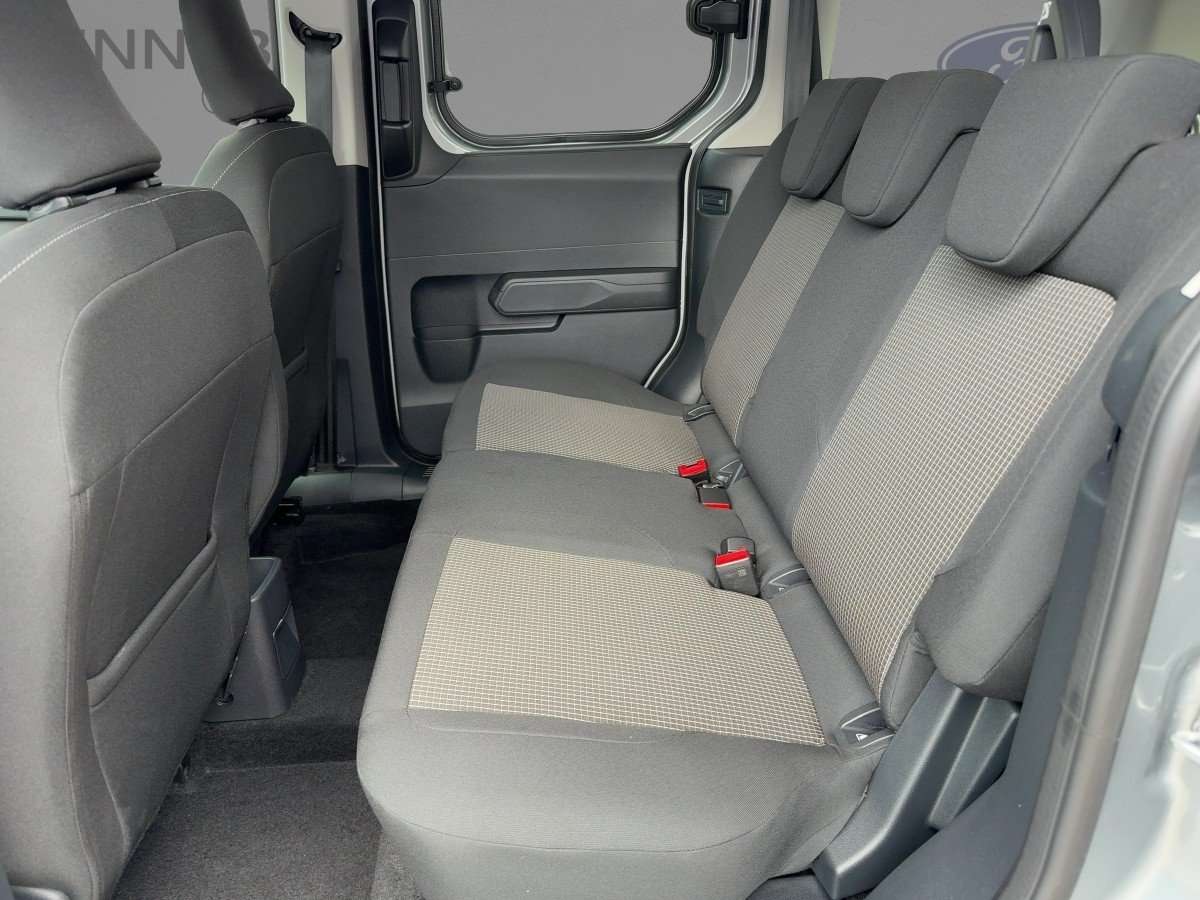 Fahrzeugbild eines Ford Tourneo Courier