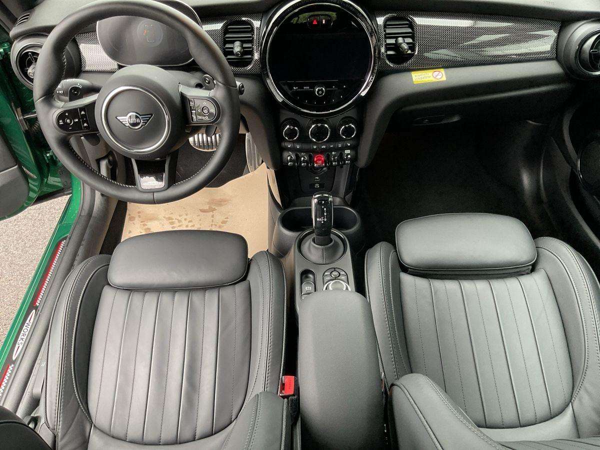 Fahrzeugbild eines MINI MINI