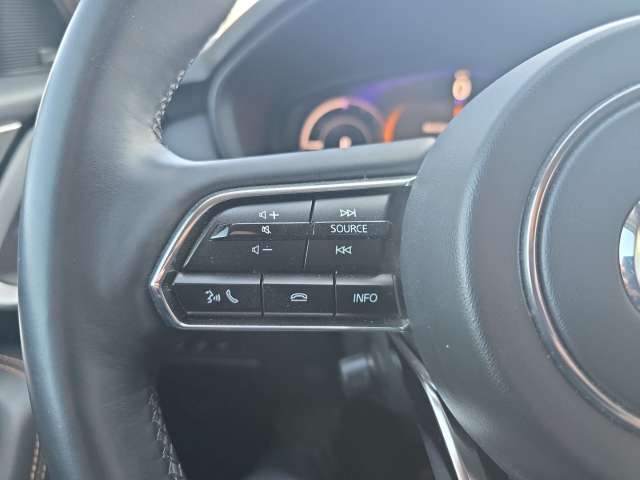 Fahrzeugbild eines Mazda CX-60