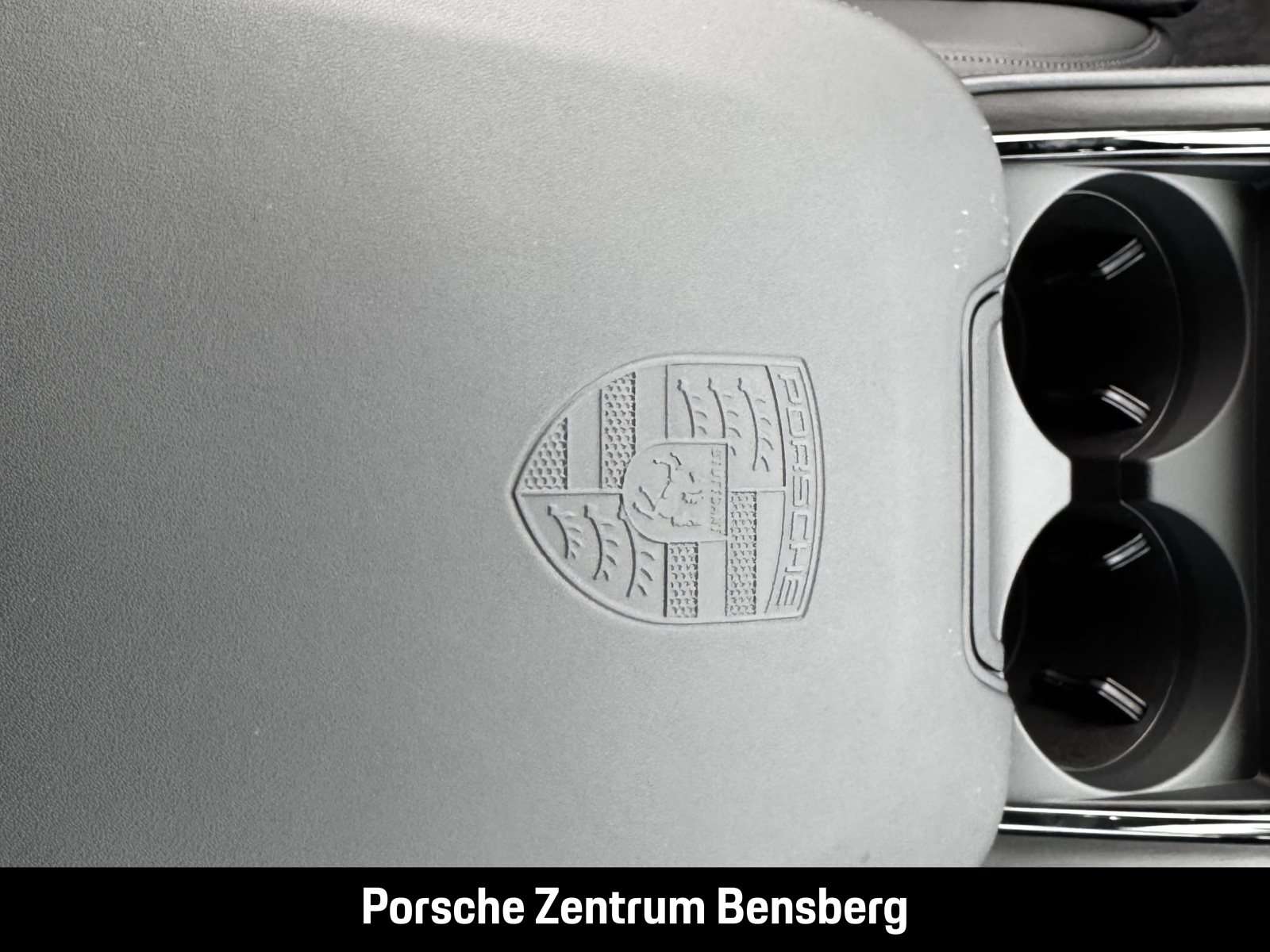 Fahrzeugbild eines Porsche Panamera