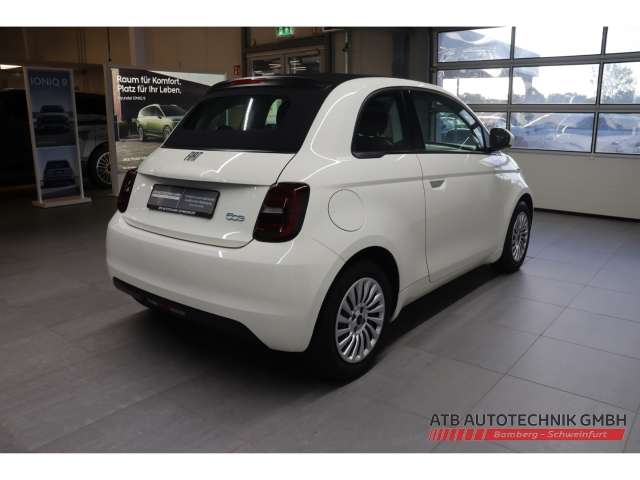 Fahrzeugbild eines Fiat 500