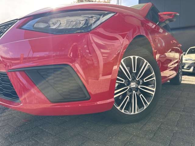 Fahrzeugbild eines SEAT Ibiza