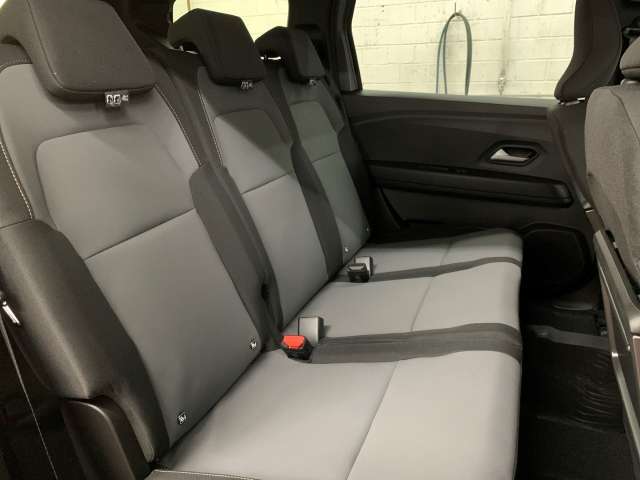 Fahrzeugbild eines Dacia Jogger