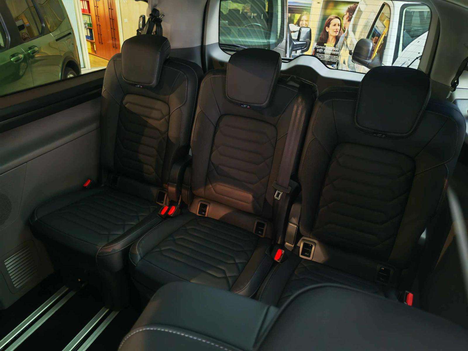 Fahrzeugbild eines Ford Tourneo Custom