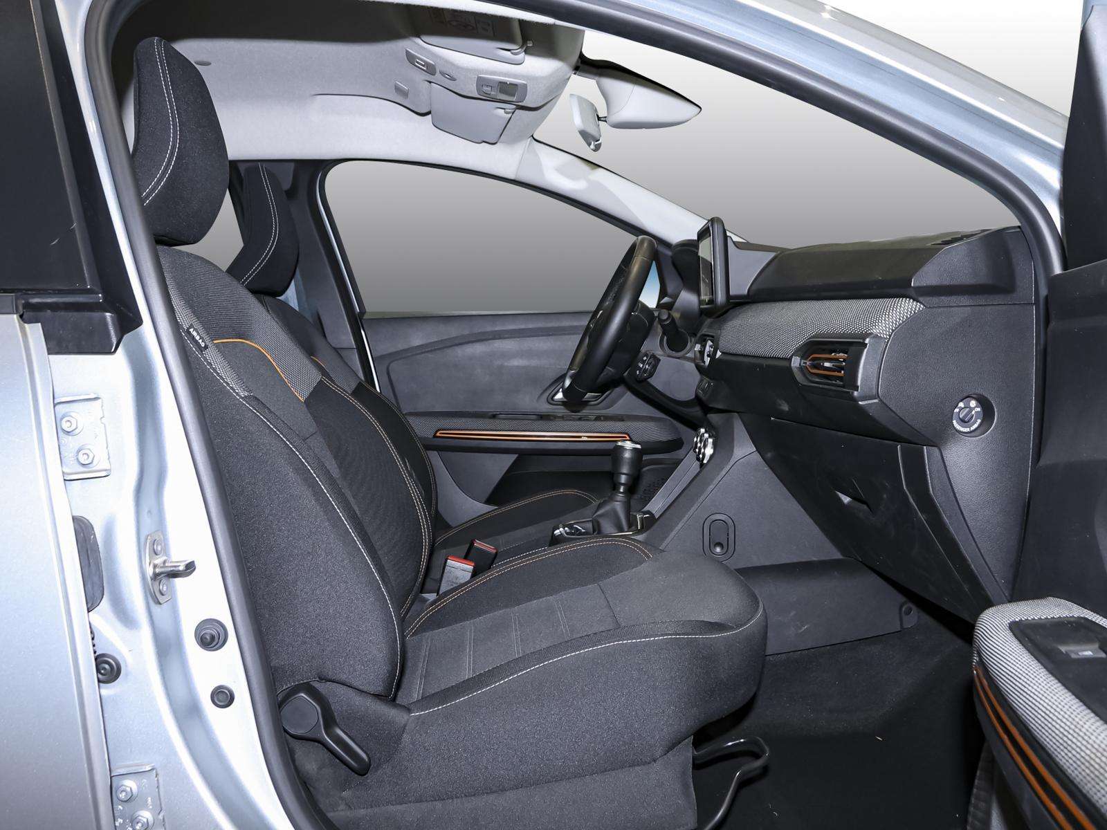 Fahrzeugbild eines Dacia Sandero