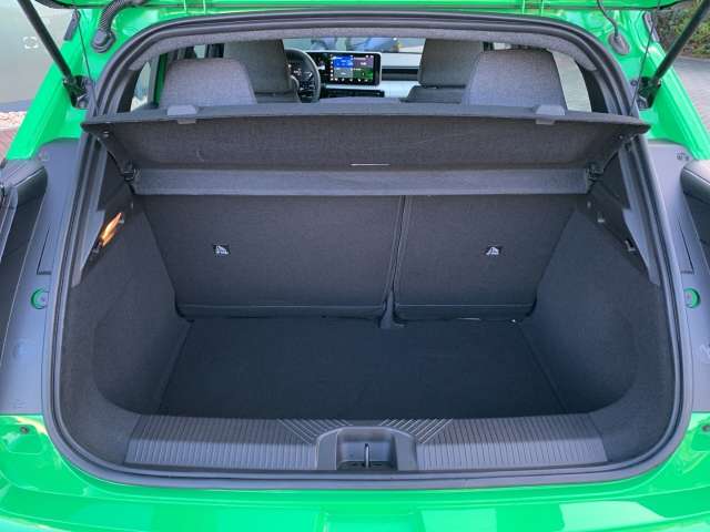 Fahrzeugbild eines Renault 5 E-TECH