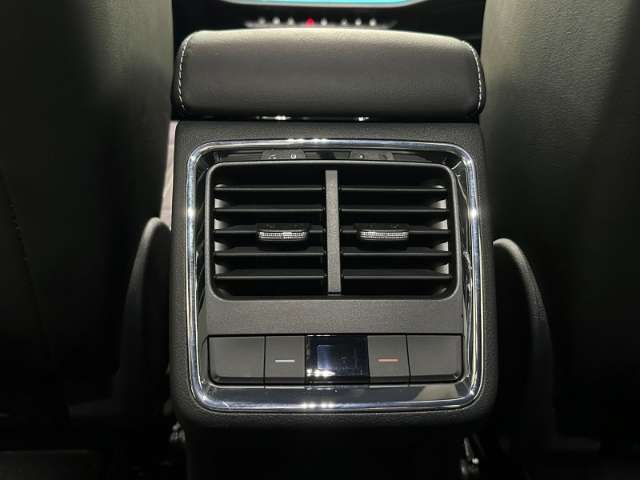 Fahrzeugbild eines Skoda ENYAQ