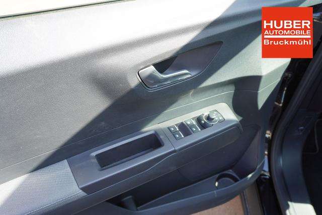 Fahrzeugbild eines Ford Tourneo Courier