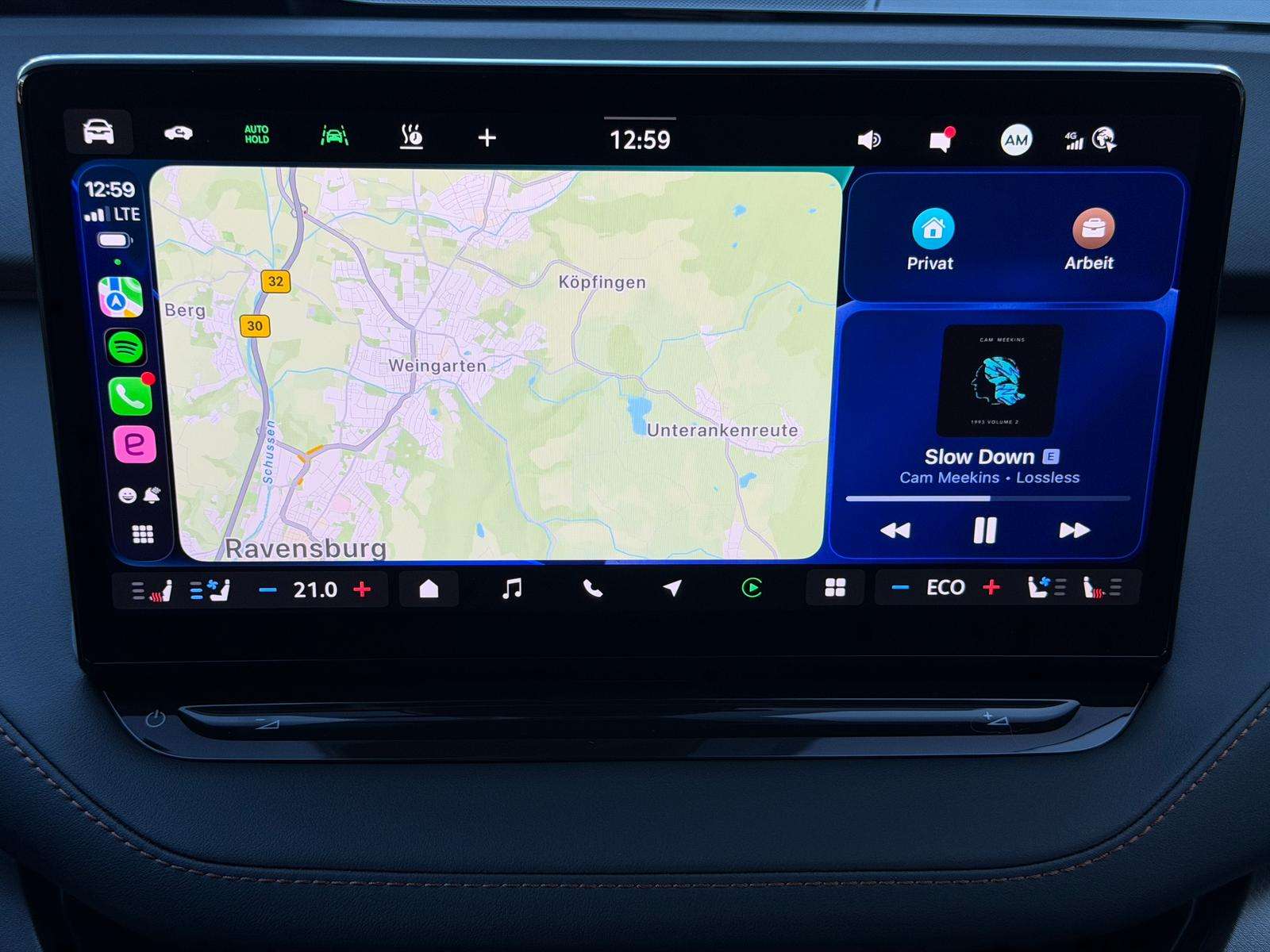 Fahrzeugbild eines Skoda ELROQ
