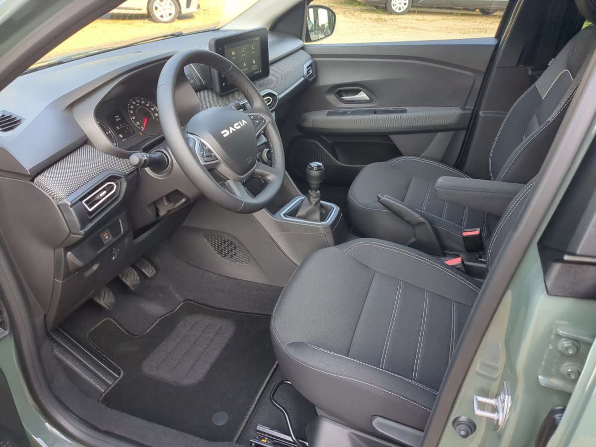 Fahrzeugbild eines Dacia Jogger