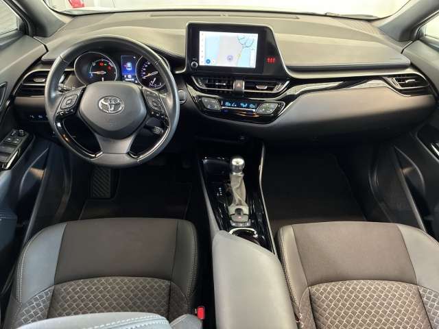 Fahrzeugbild eines Toyota C-HR