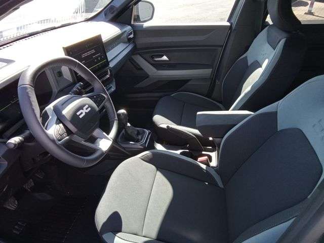 Fahrzeugbild eines Dacia Duster