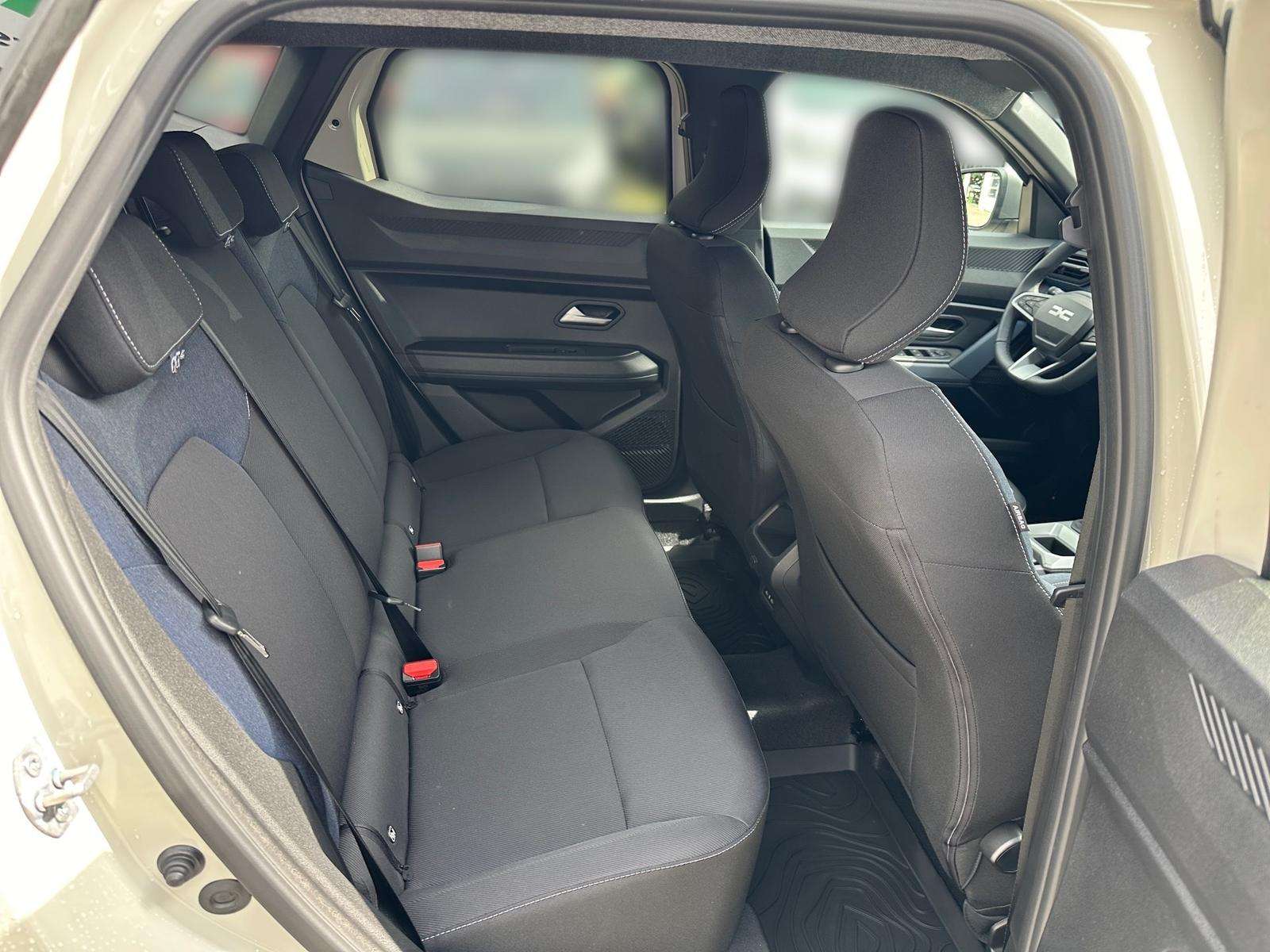 Fahrzeugbild eines Dacia Duster