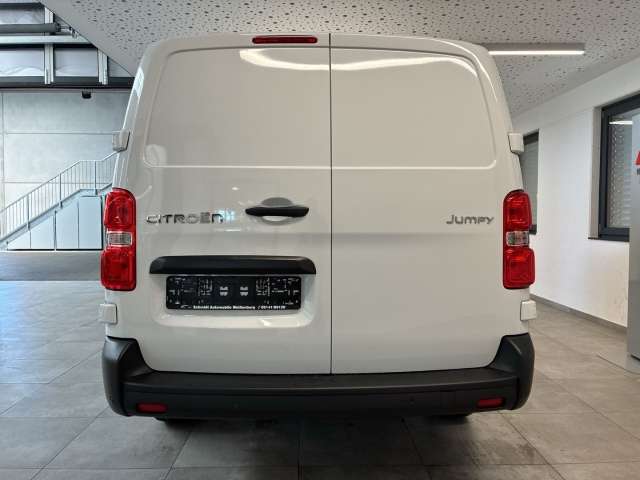 Fahrzeugbild eines Citroën Jumpy