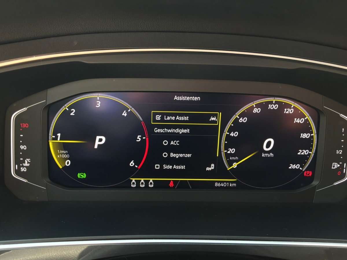 Fahrzeugbild eines Volkswagen Tiguan Allspace