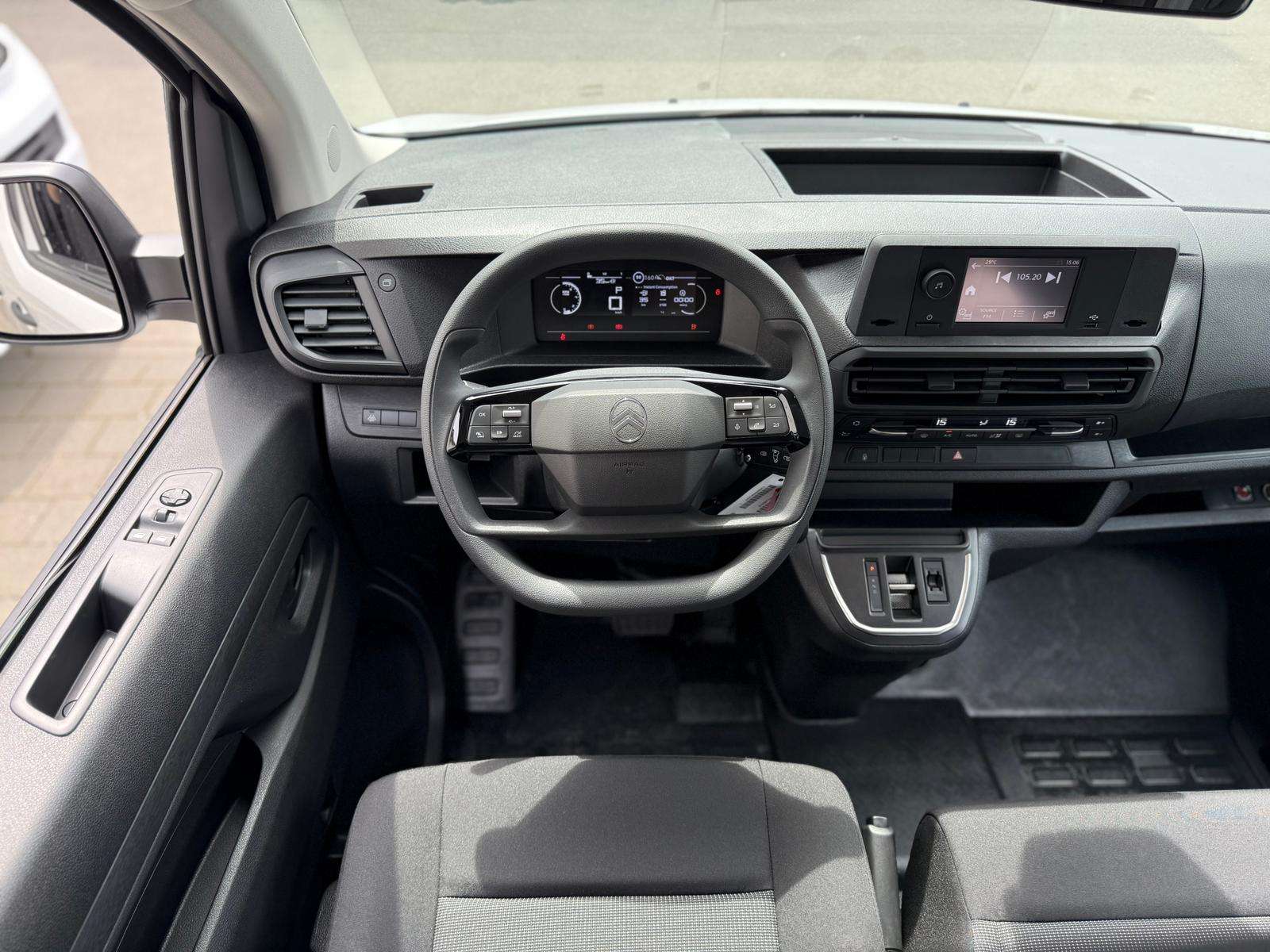 Fahrzeugbild eines Citroën Jumpy