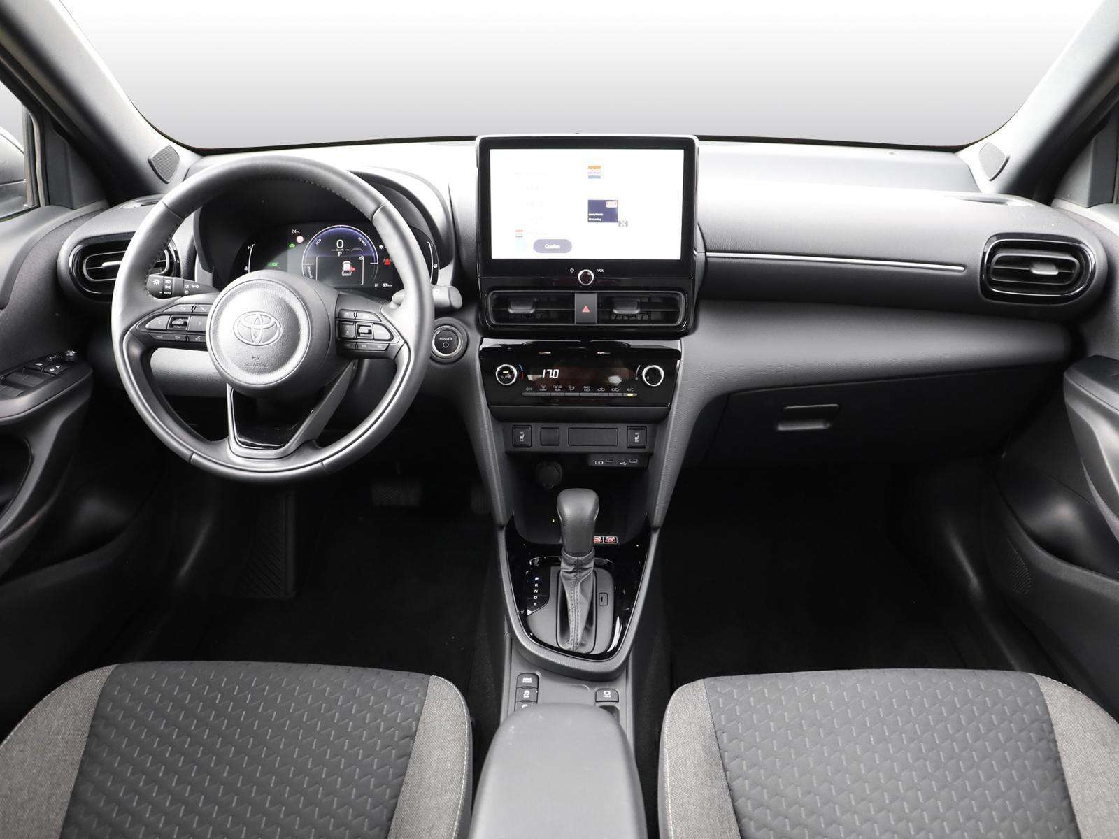 Fahrzeugbild eines Toyota Yaris Cross