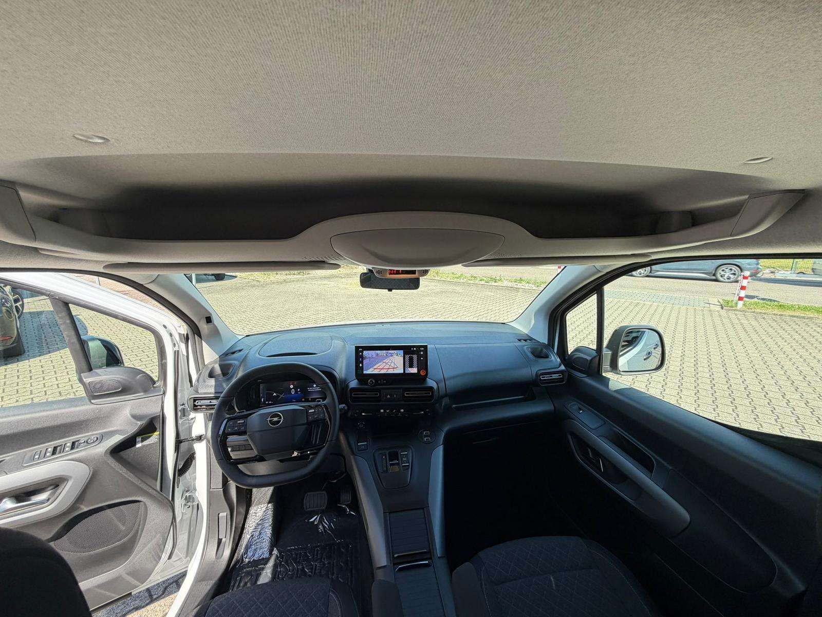 Fahrzeugbild eines Opel Combo Life