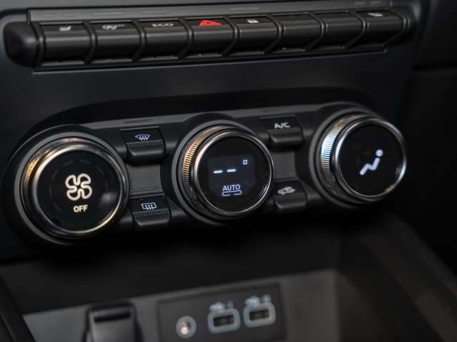 Fahrzeugbild eines Mitsubishi Colt