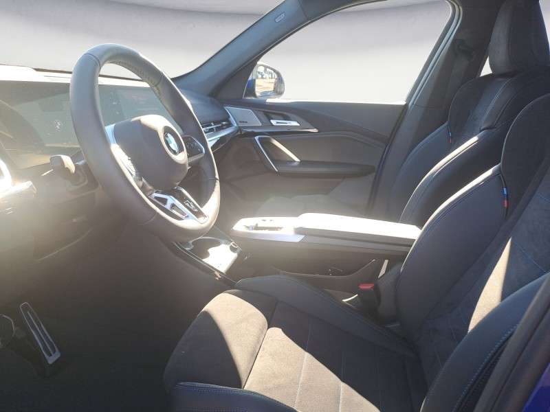 Fahrzeugbild eines BMW X1