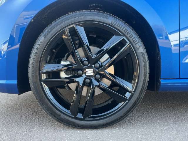 Fahrzeugbild eines SEAT Ibiza