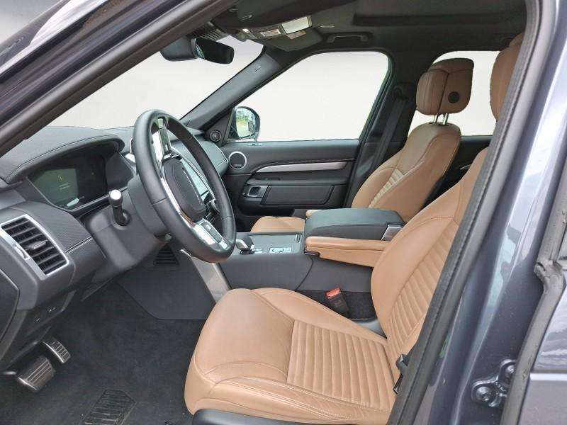 Fahrzeugbild eines Land Rover Discovery