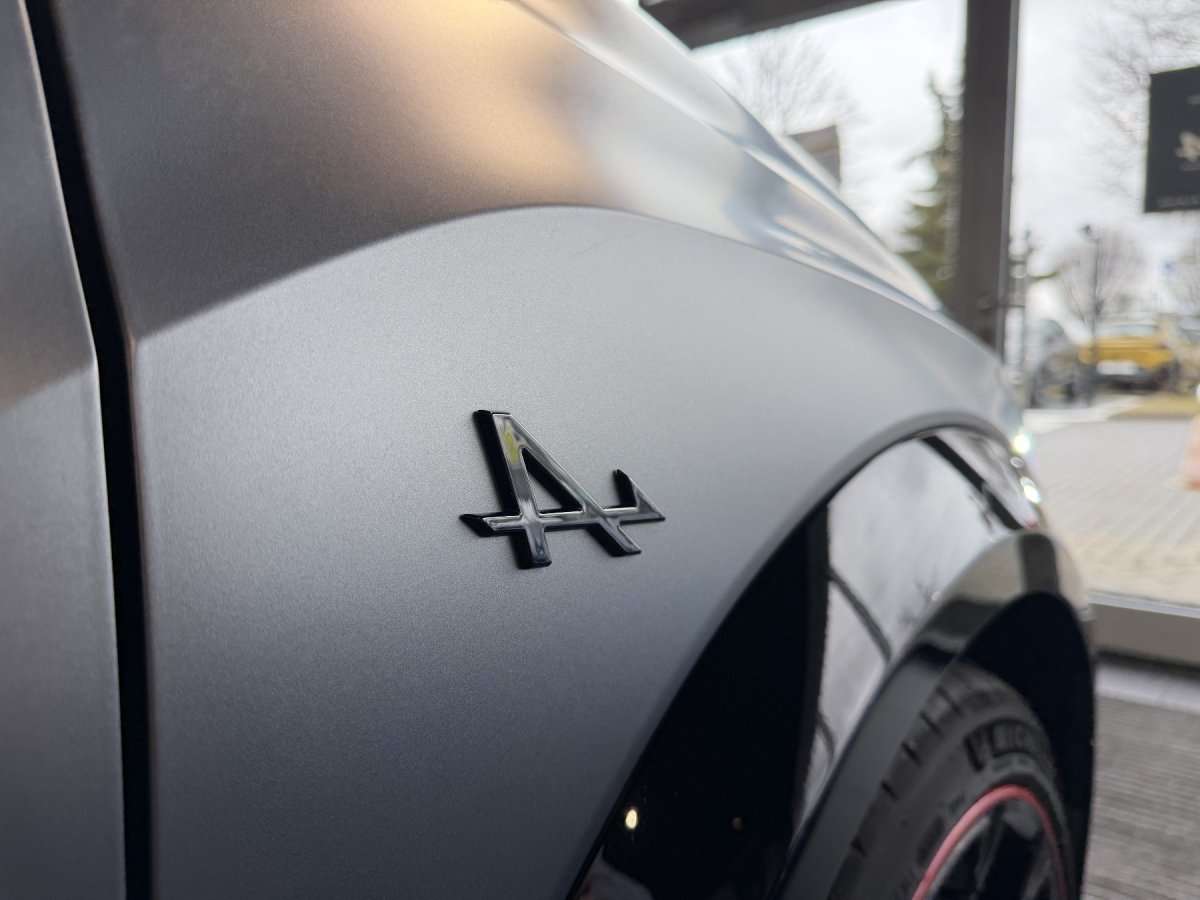 Fahrzeugbild eines Alpine A290
