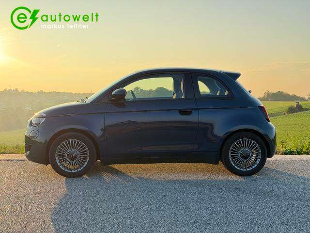 Fahrzeugbild eines Fiat 500