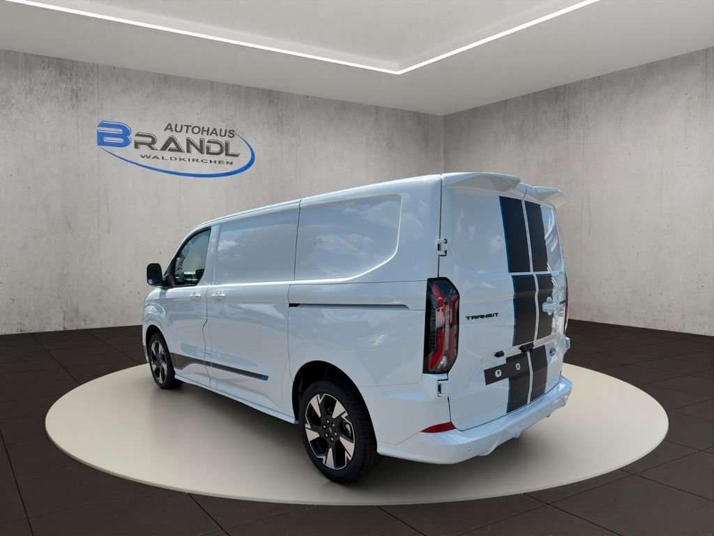 Fahrzeugbild eines Ford Transit Custom