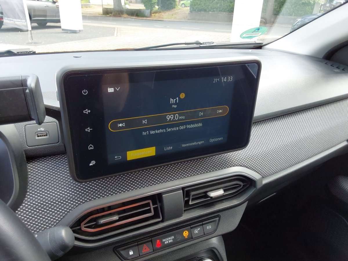 Fahrzeugbild eines Dacia Jogger