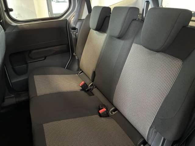 Fahrzeugbild eines Ford Tourneo Courier