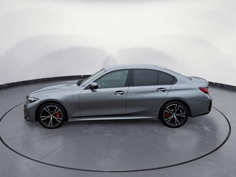 Fahrzeugbild eines BMW 3er-Reihe