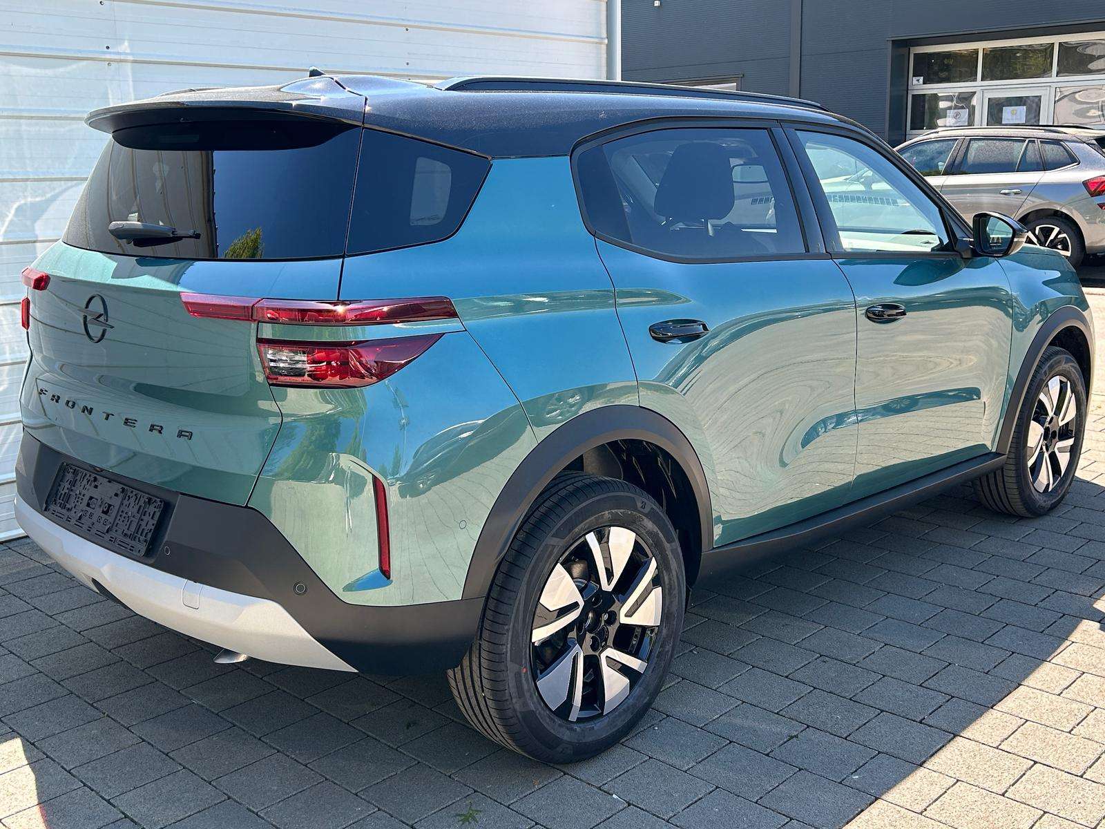 Fahrzeugbild eines Opel Frontera