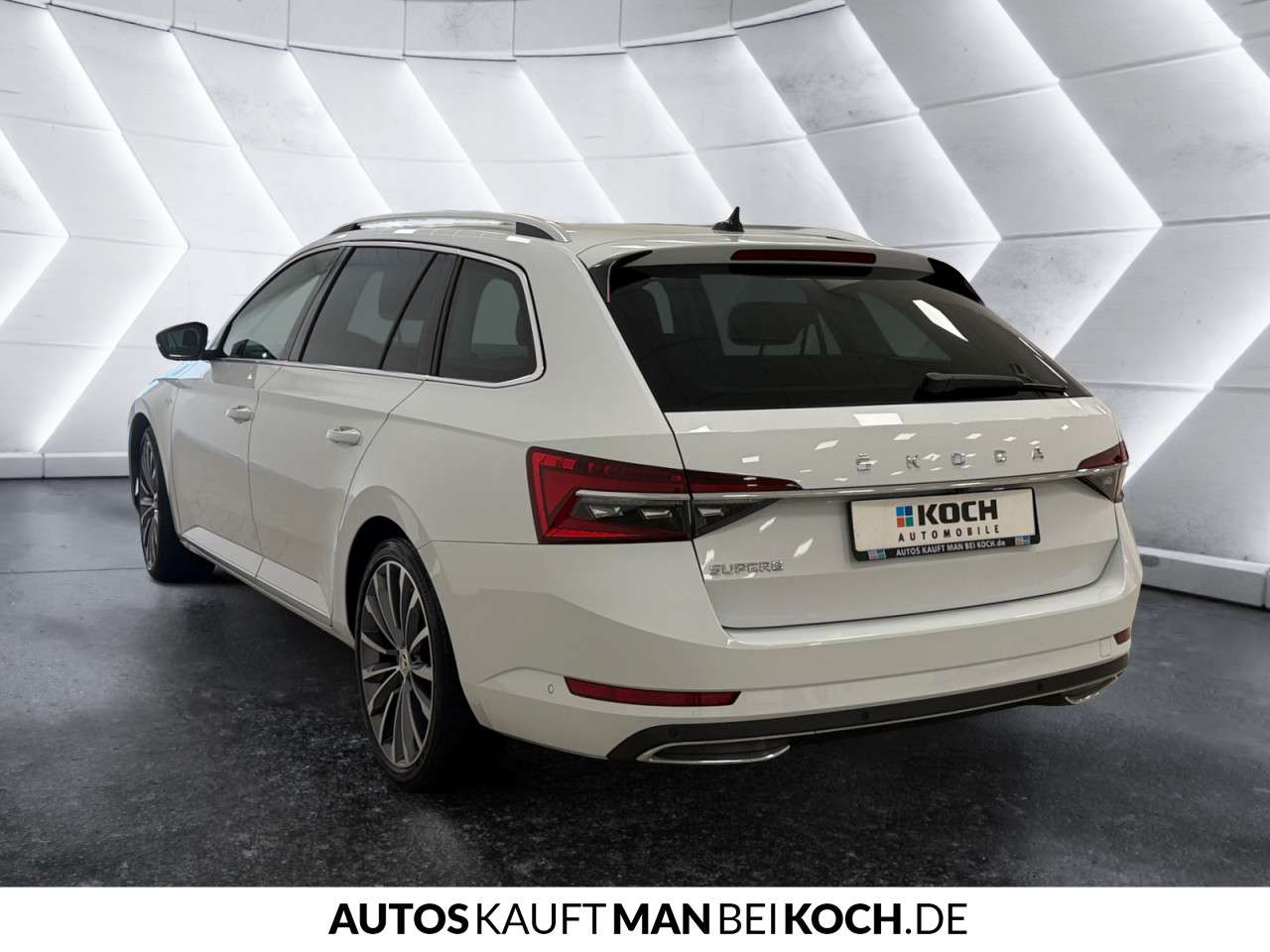 Fahrzeugbild eines Skoda Superb