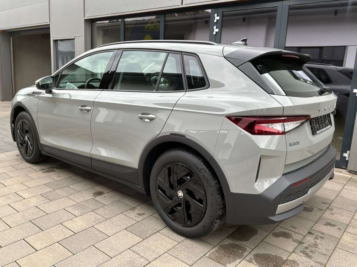 Fahrzeugbild eines Skoda ELROQ