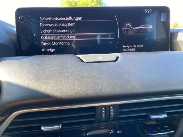 Fahrzeugbild eines Mazda CX-80