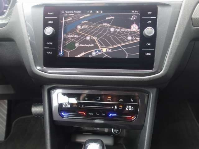 Fahrzeugbild eines Volkswagen Tiguan Allspace