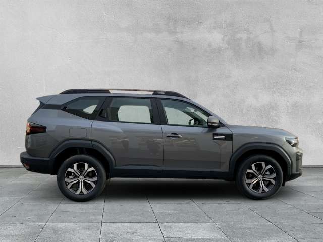 Fahrzeugbild eines Dacia Bigster