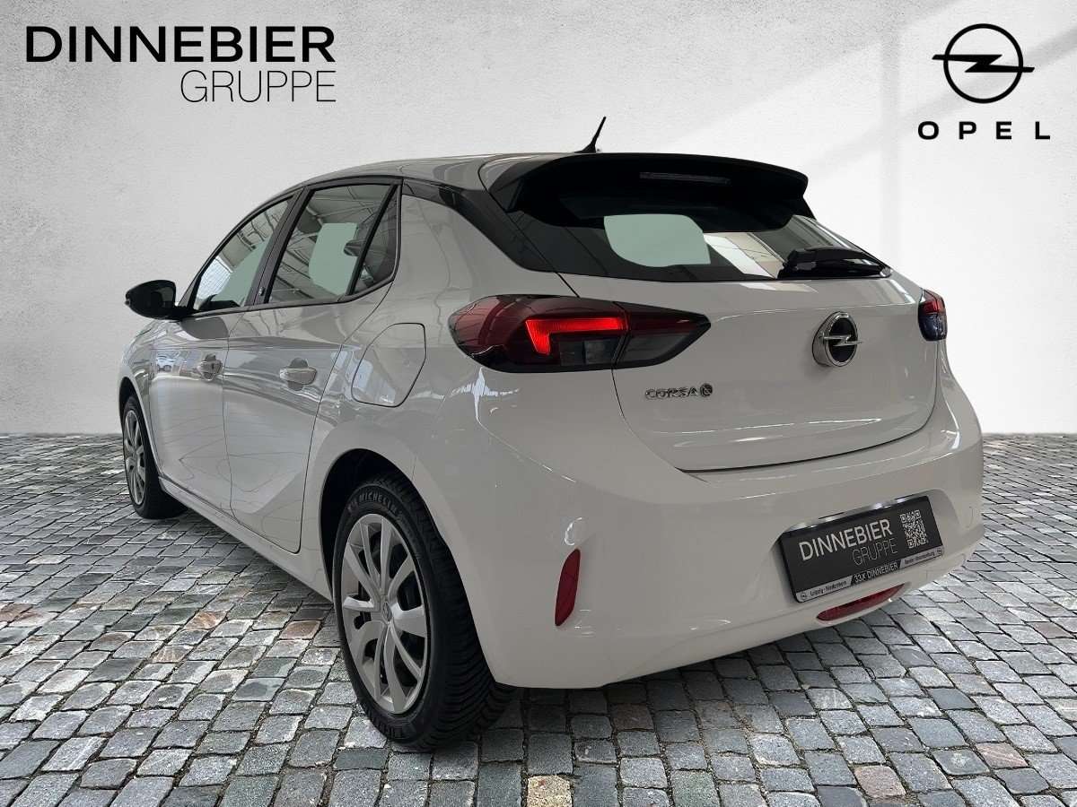Fahrzeugbild eines Opel Corsa