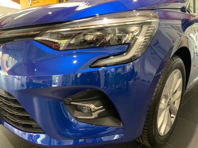 Fahrzeugbild eines Renault Clio