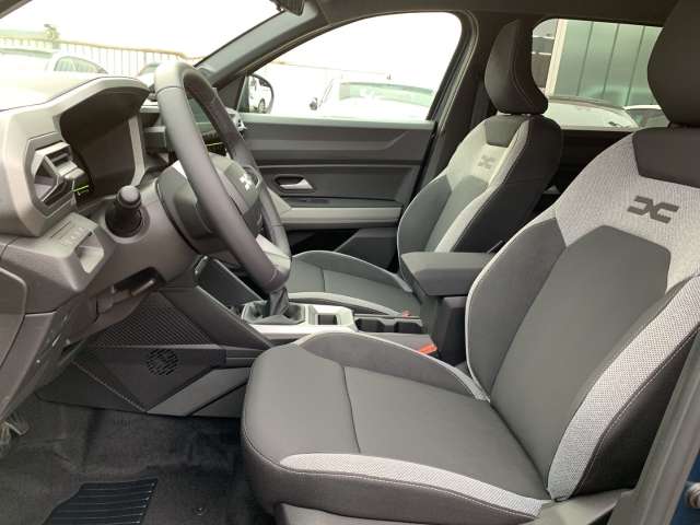 Fahrzeugbild eines Dacia Bigster