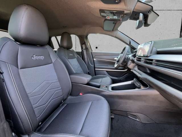 Fahrzeugbild eines Jeep Avenger