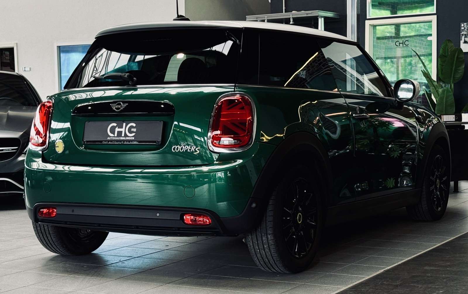 Fahrzeugbild eines MINI COOPER